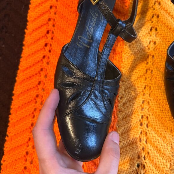 Naturalizer T-strap Black Heels - Picture 12 of 16